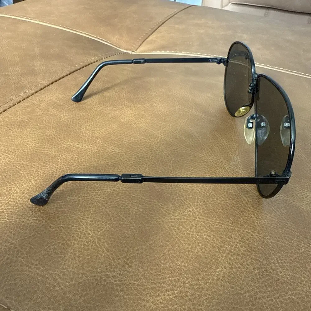 Vintage Barclay Foldable Aviator Style Sunglasses Black Frame Gray Lenses
